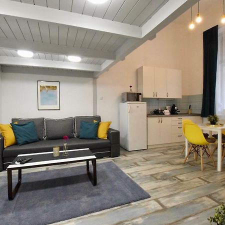 Standard Apartment By Hi5 - Akacfa 59 Budapest Luaran gambar